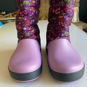 NEW Toddler Girls Crocs Snow / Rain Boots - New (without tags, never used)